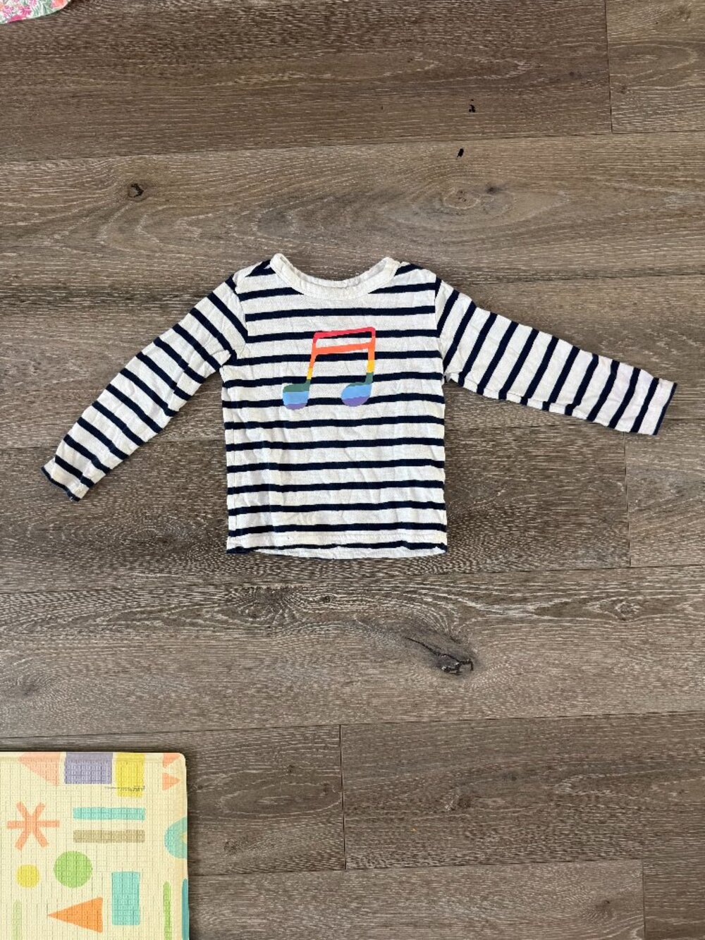 Primary Kids Black & White Striped Long Sleeve Tee w/ Rainbow Music Note Size 3